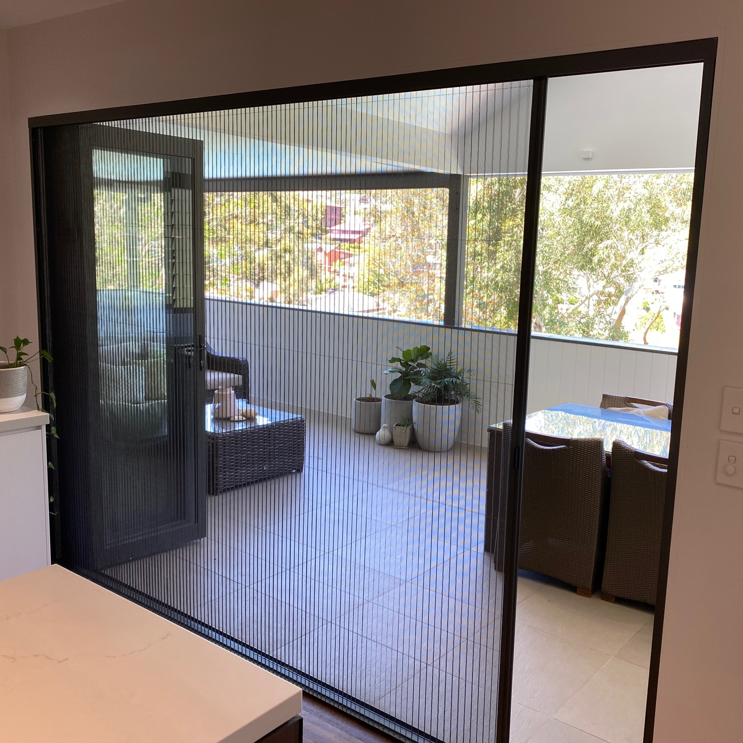 Retractable Fly Screens for Doors