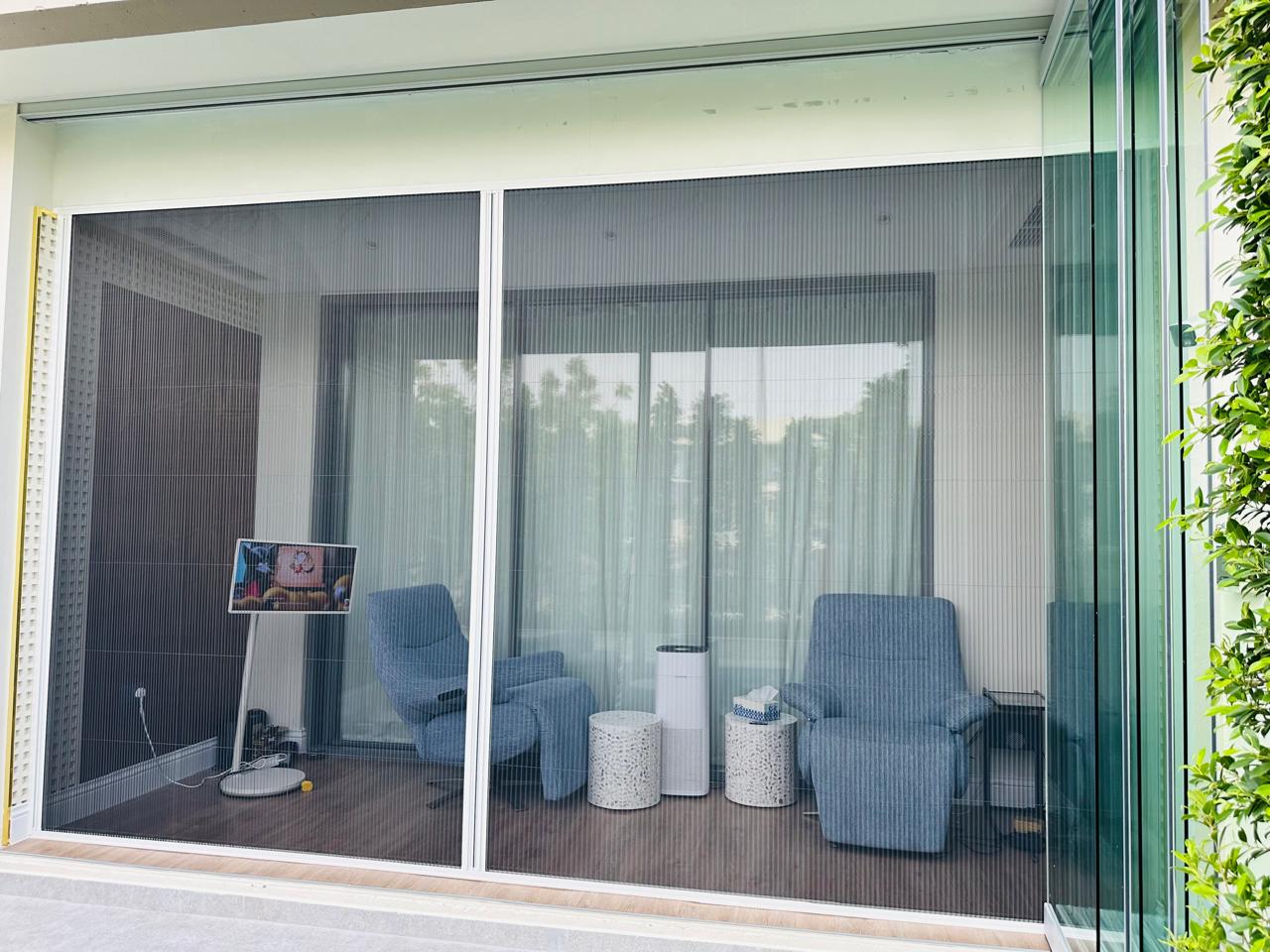 Double fly screen Dubai villa patio two panel dark mesh white frame garden