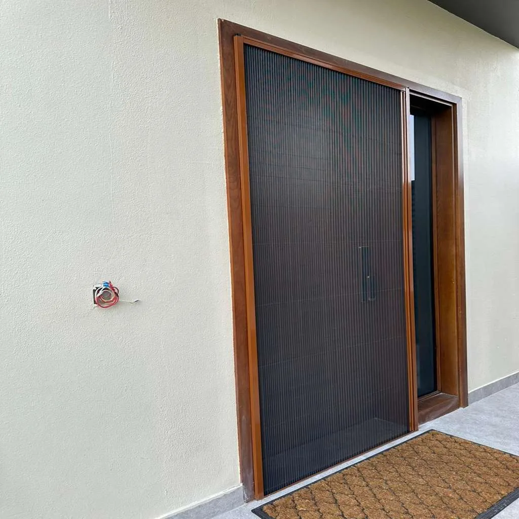Single fly screen installed on a Dubai villa door